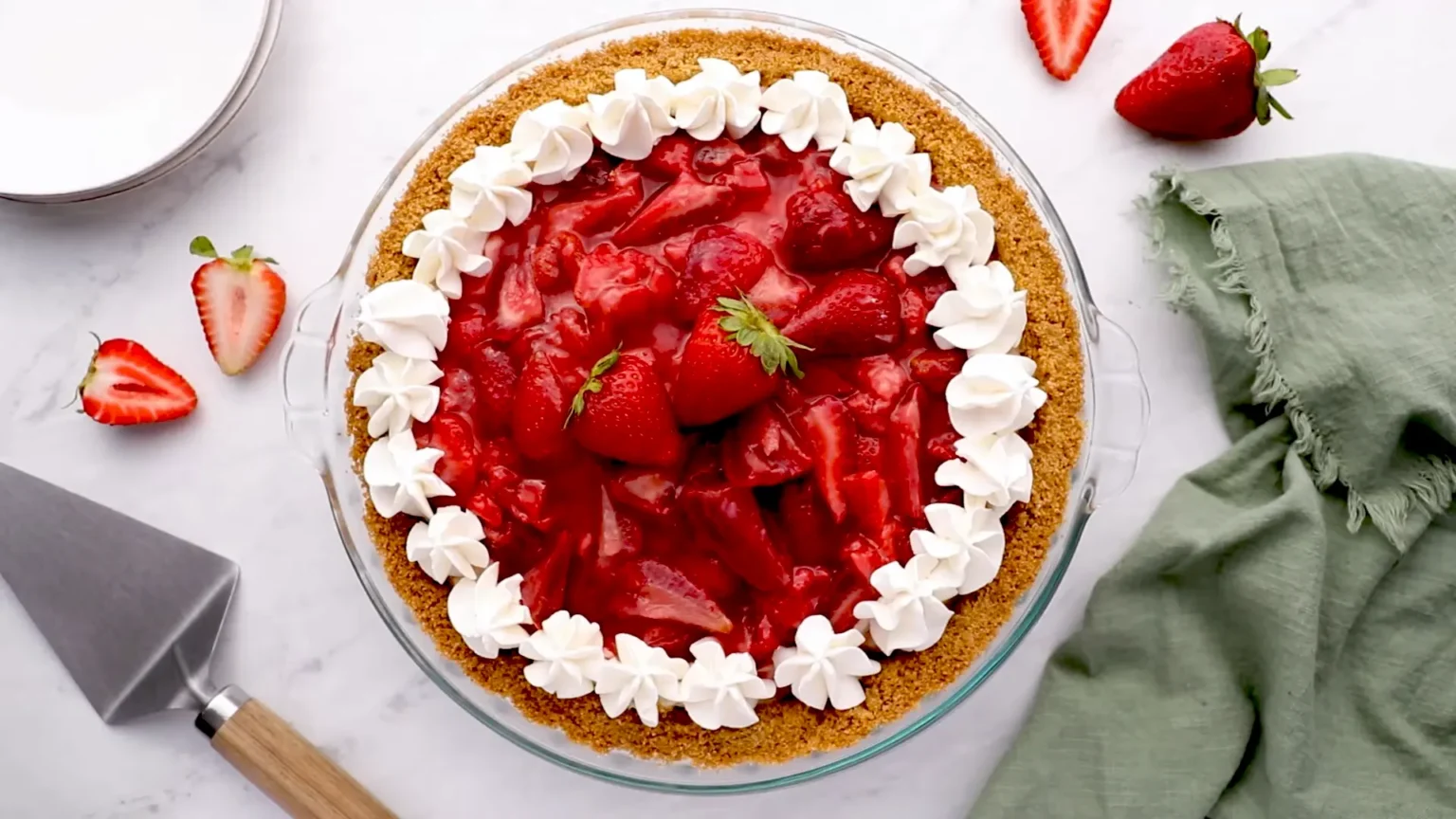 Discover how to make the perfect Strawberry Cream Cheese Pie with our easy-to-follow recipe and expert tips. Ideal for any occasion!